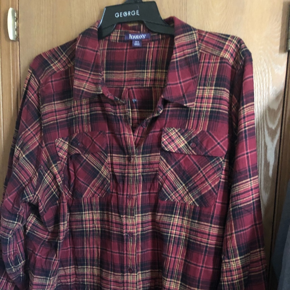Woman’s Flannel... Beautiful Fall colors